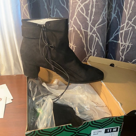 Boots - Picture 1 of 2